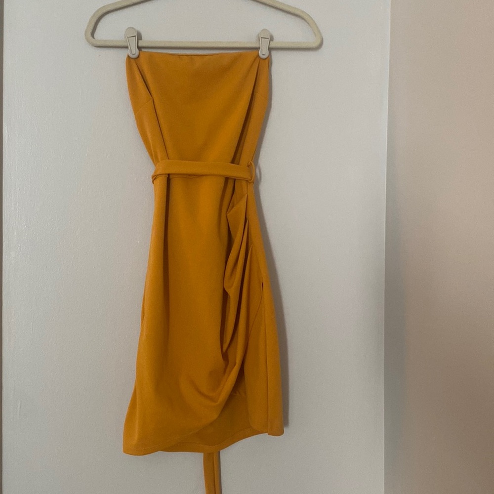 Mini body con dress